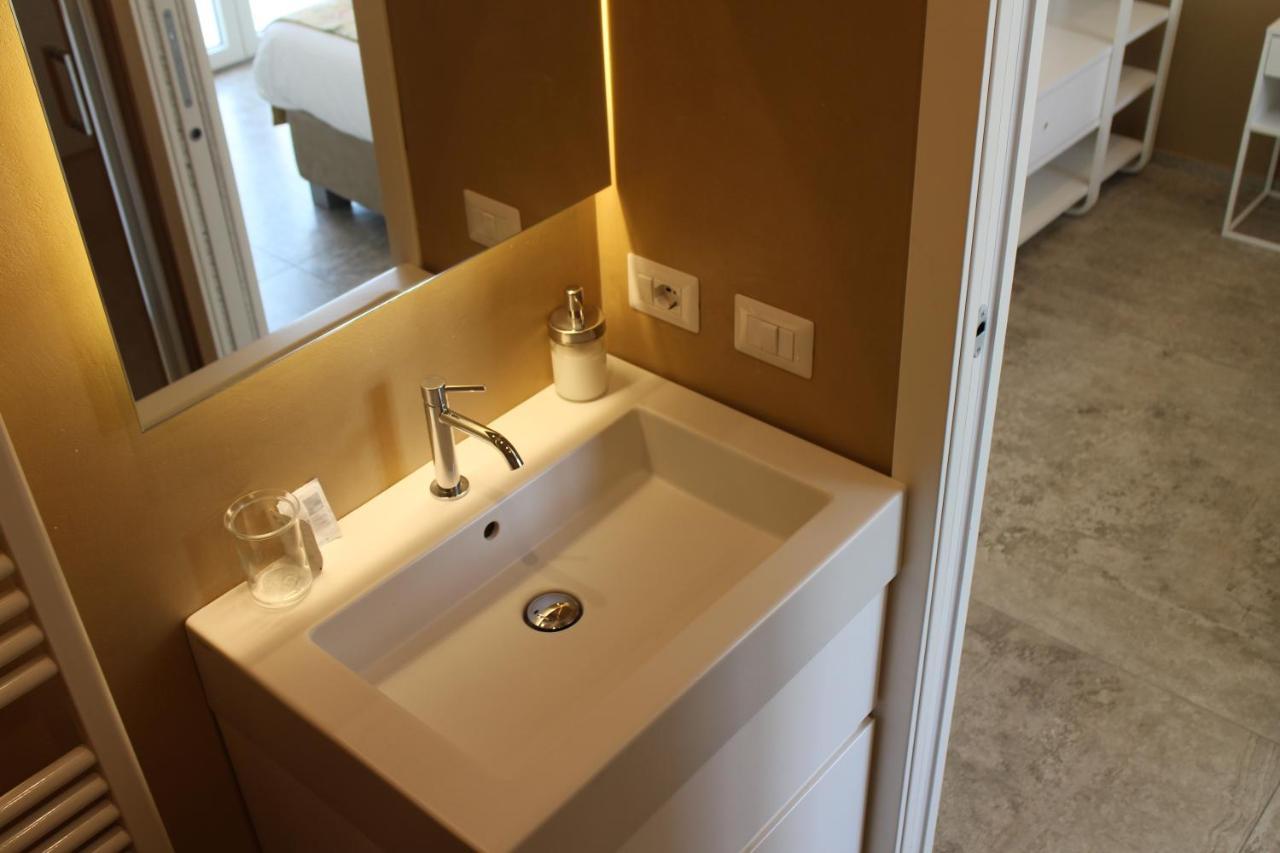 Il Cavaliere Bed And Breakfast Caserta Ngoại thất bức ảnh