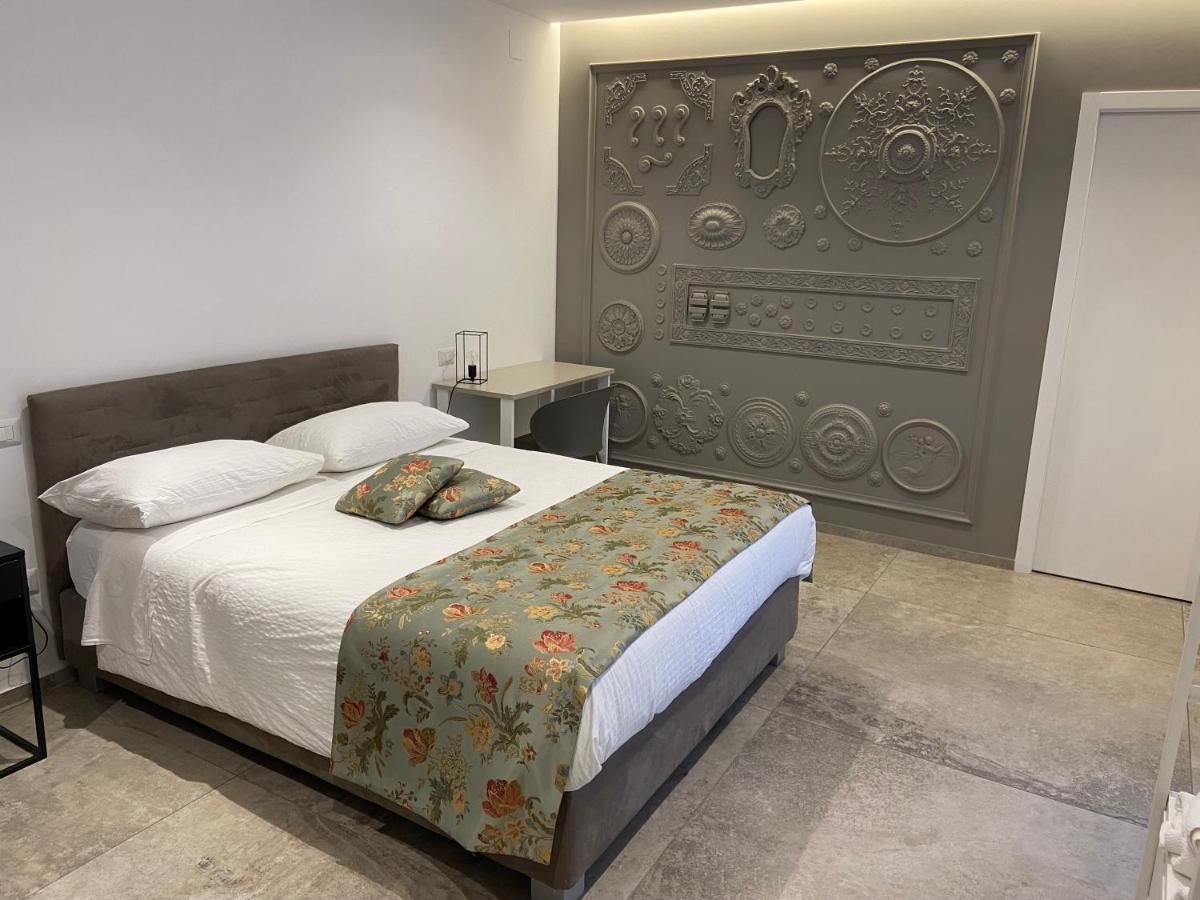 Il Cavaliere Bed And Breakfast Caserta Ngoại thất bức ảnh