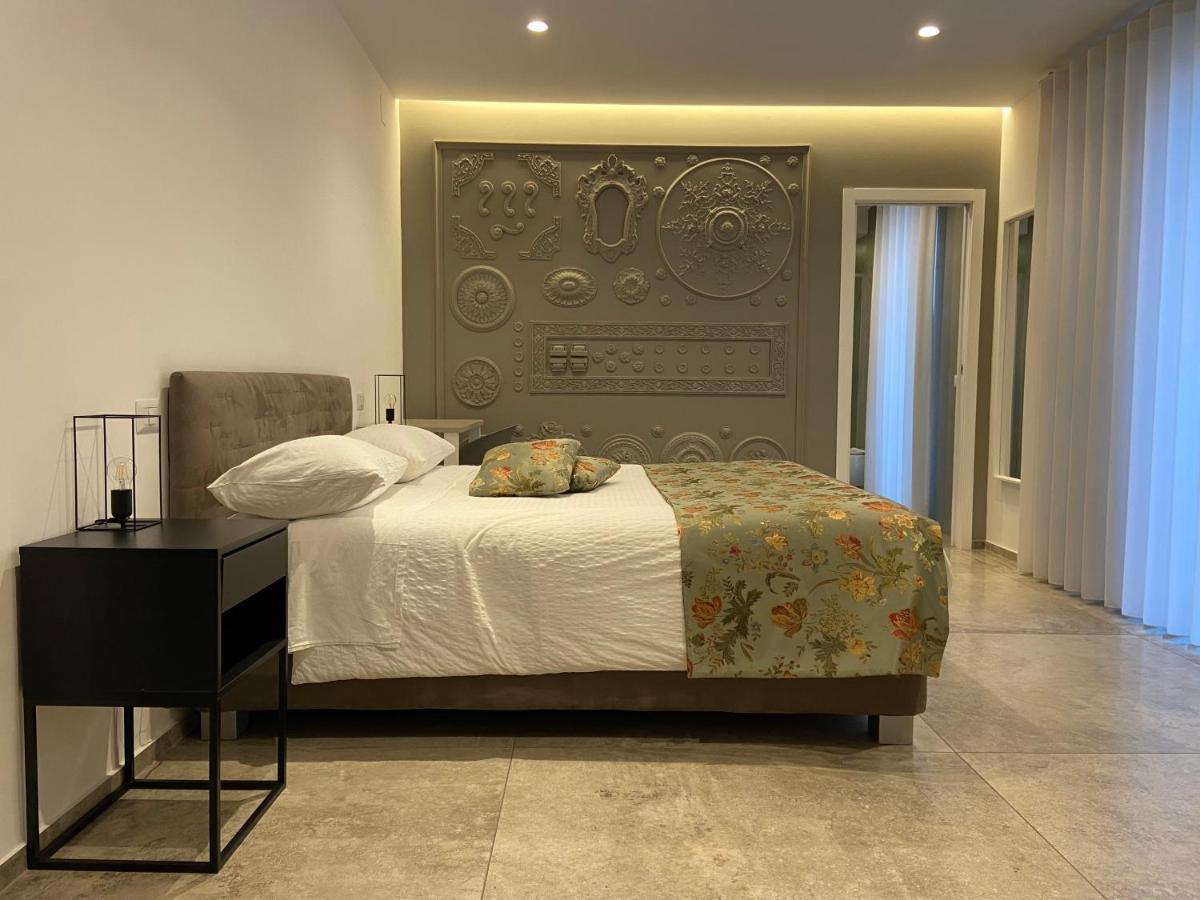 Il Cavaliere Bed And Breakfast Caserta Ngoại thất bức ảnh